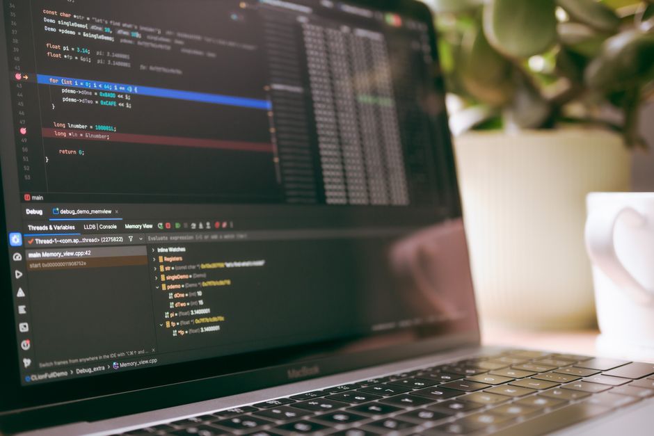Работа с интерфейсом